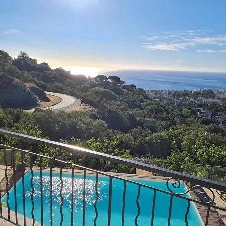 Les De Pietra Rossa Appartement *
