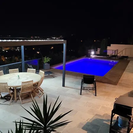 Les De Pietra Rossa * Bastia (Corsica)