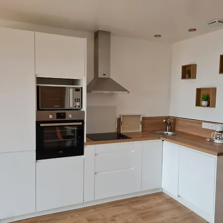 Appartamento Les De Pietra Rossa