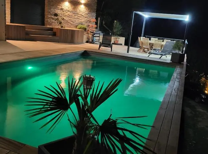 Les De Pietra Rossa *