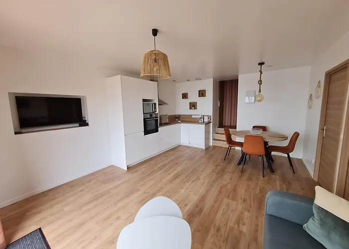 Les De Pietra Rossa 巴斯蒂亚